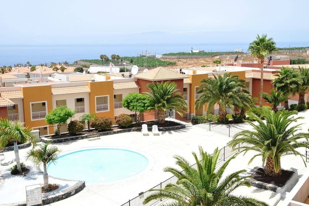 Foto 10 von 16: Apartment mit großer Dachterrasse und Panoramablick auf das Meer