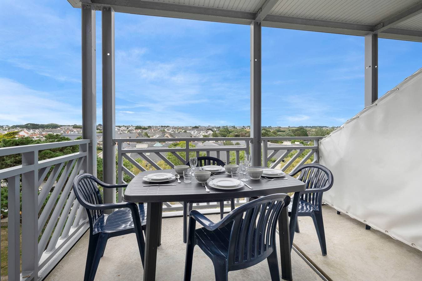 Maisonette mit Balkon, Pool und Strandzugang 1