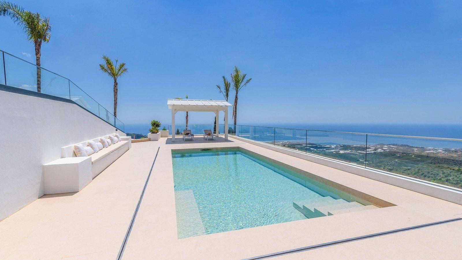 Casa What a Life Sayalonga by Ruralidays 1