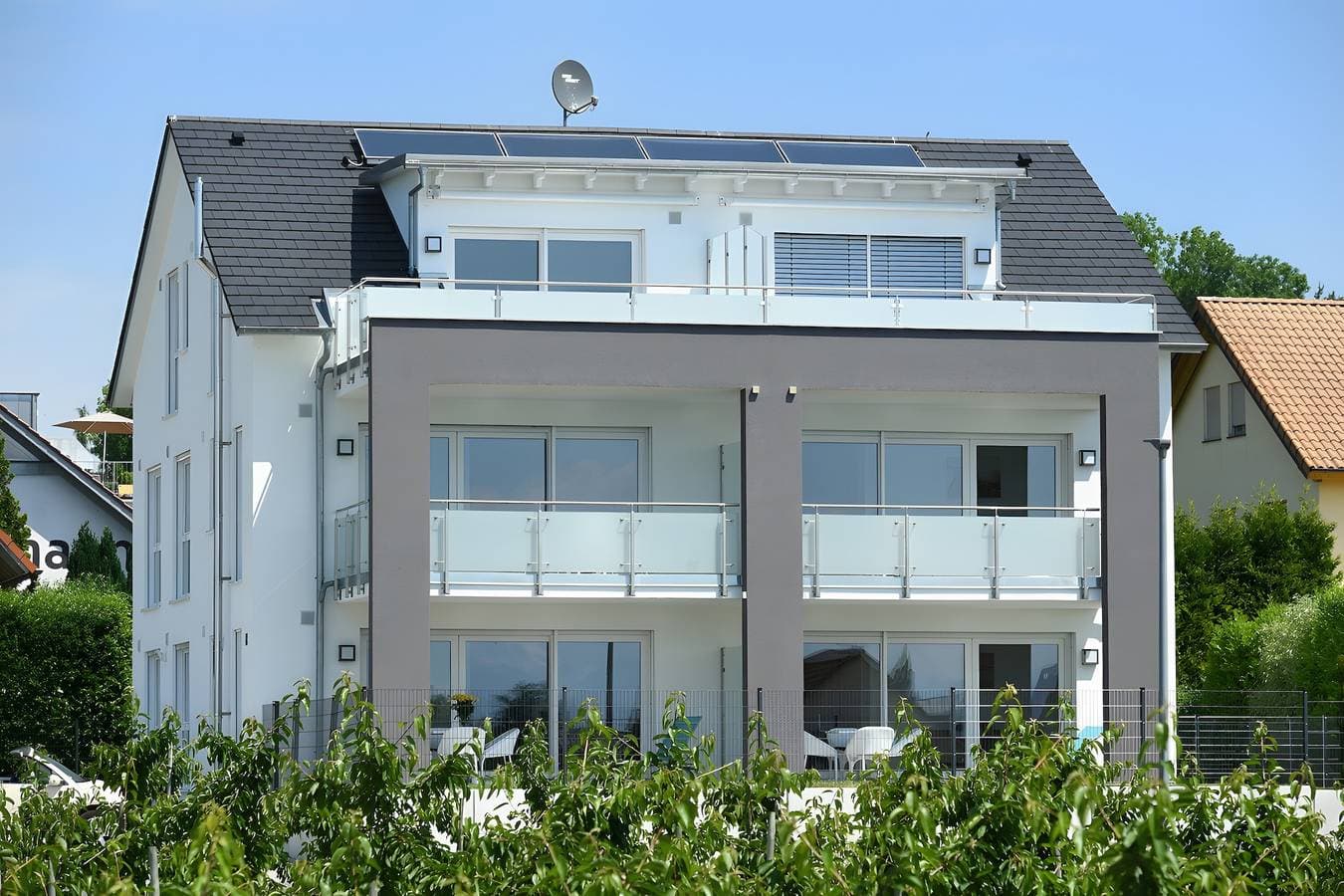 Foto 3 von 25: Apartment 'Dinkelbach Traumblick 3 A' mit Seeblick, Balkon und WLAN