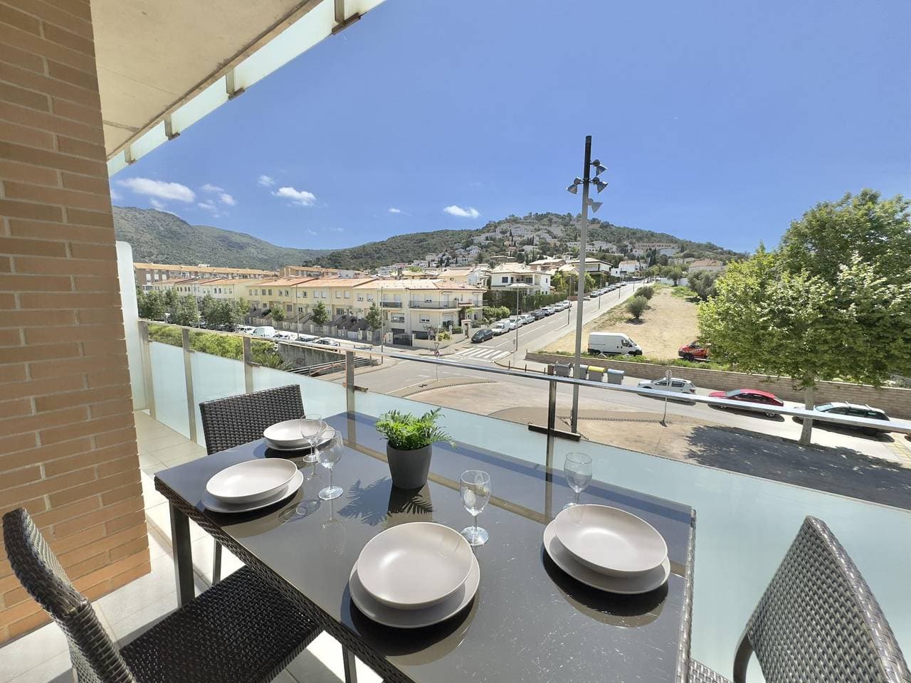 Foto 2 von 23: Ferienwohnung für 4 Personen mit Balkon/Terrasse