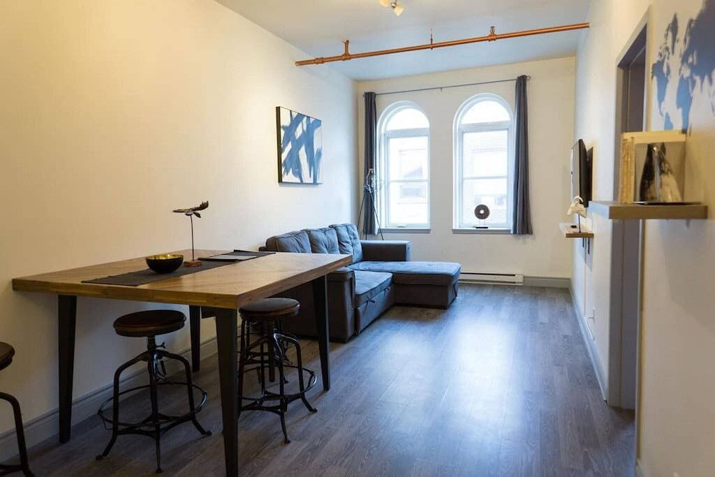 Foto 2 von 8: Geräumige Wohnung im Stadtzentrum!