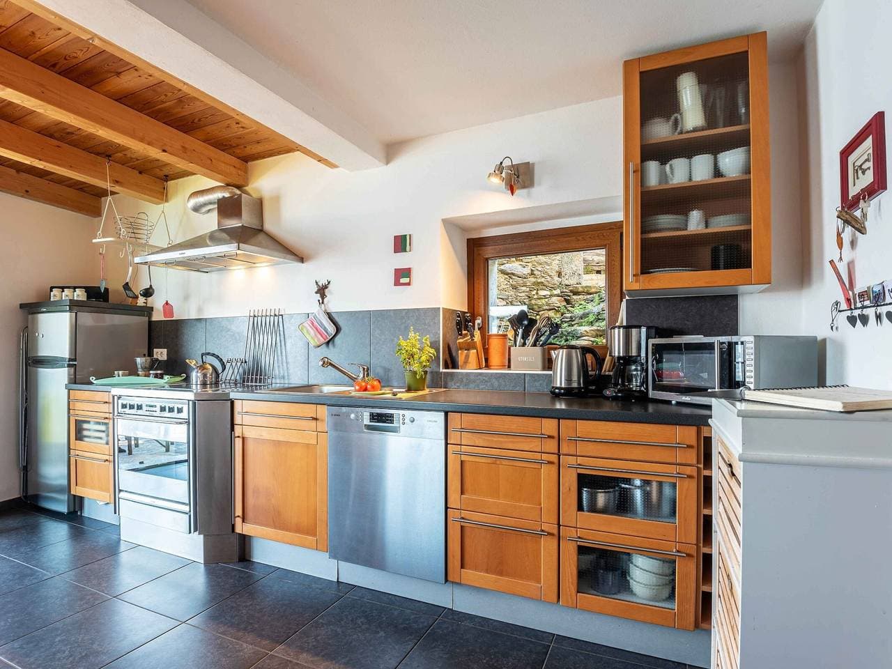 Foto 13 von 37: Ferienhaus 'Casa Bianca' mit Seeblick, privater Terrasse und WLAN