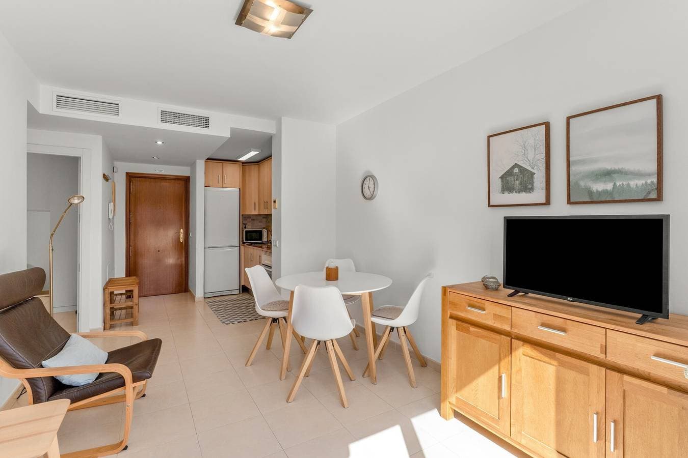 Foto 4 von 22: Apartment 'Central Fuengirola Terrace A222' mit privater Terrasse, WLAN und Klimaanlage