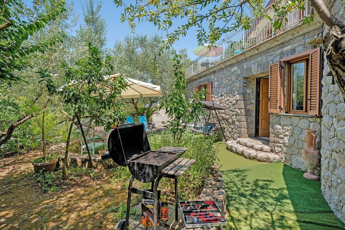 Cynara Holiday House - Country 1