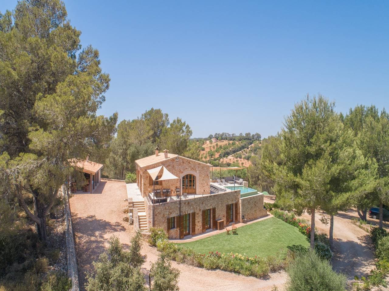 Sa Tanca in Sant Joan mit Infinity Pool 1