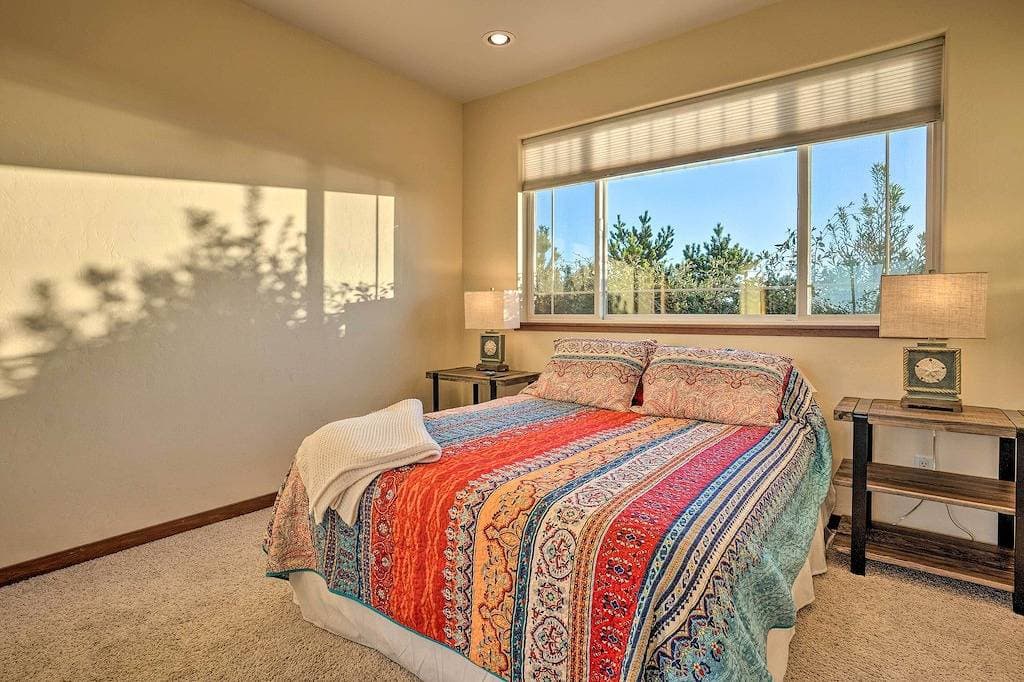 Foto 2 von 31: Crescent City Getaway w/ Panoramic Ocean Views!