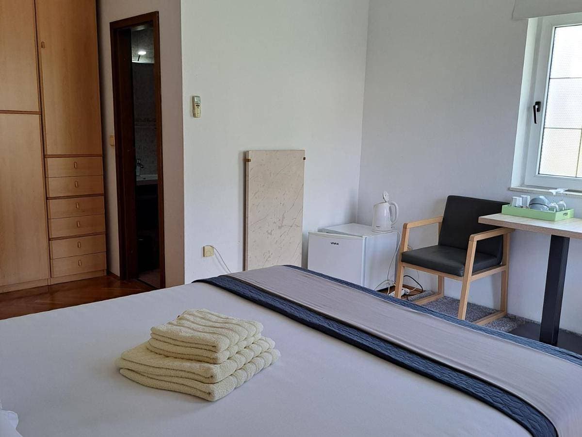 Foto 5 von 6: One-Bedroom Apartment