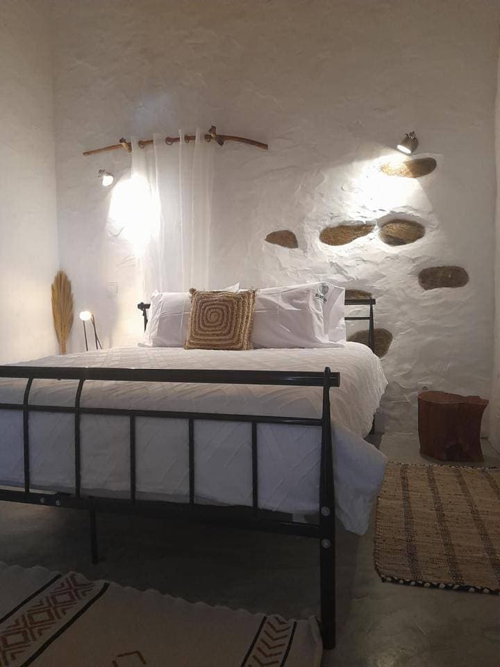 Foto 11 von 13: Double Room with Private Bathroom