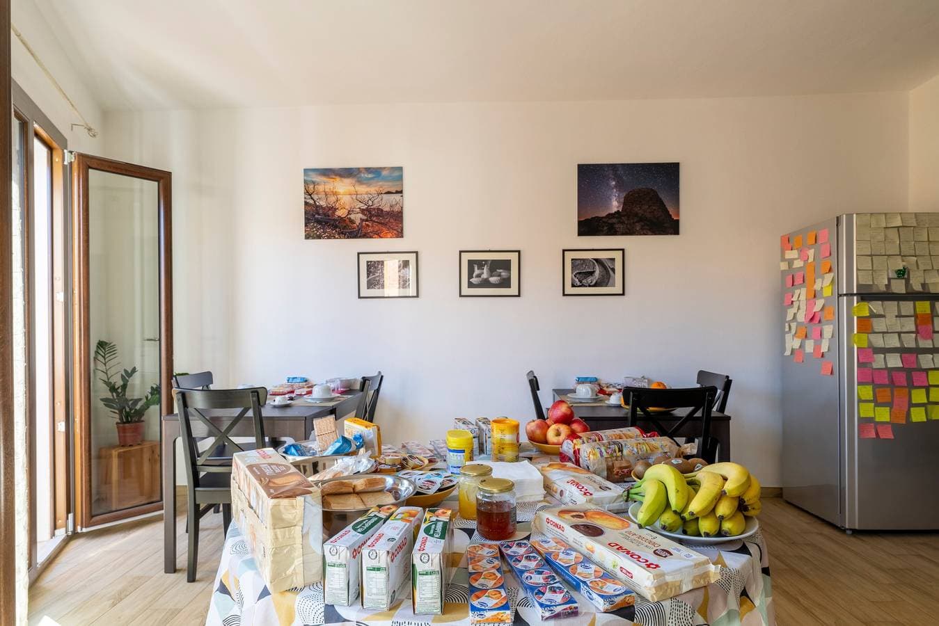 Foto 6 von 21: Doppelzimmer mit privatem Bad und Panoramaterrasse