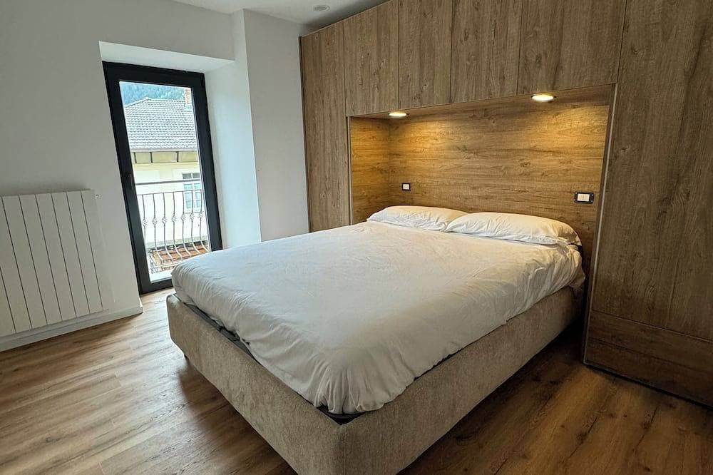 Foto 3 von 12: New apartment with panoramic view for 5 people 1km from Ponte di Legno