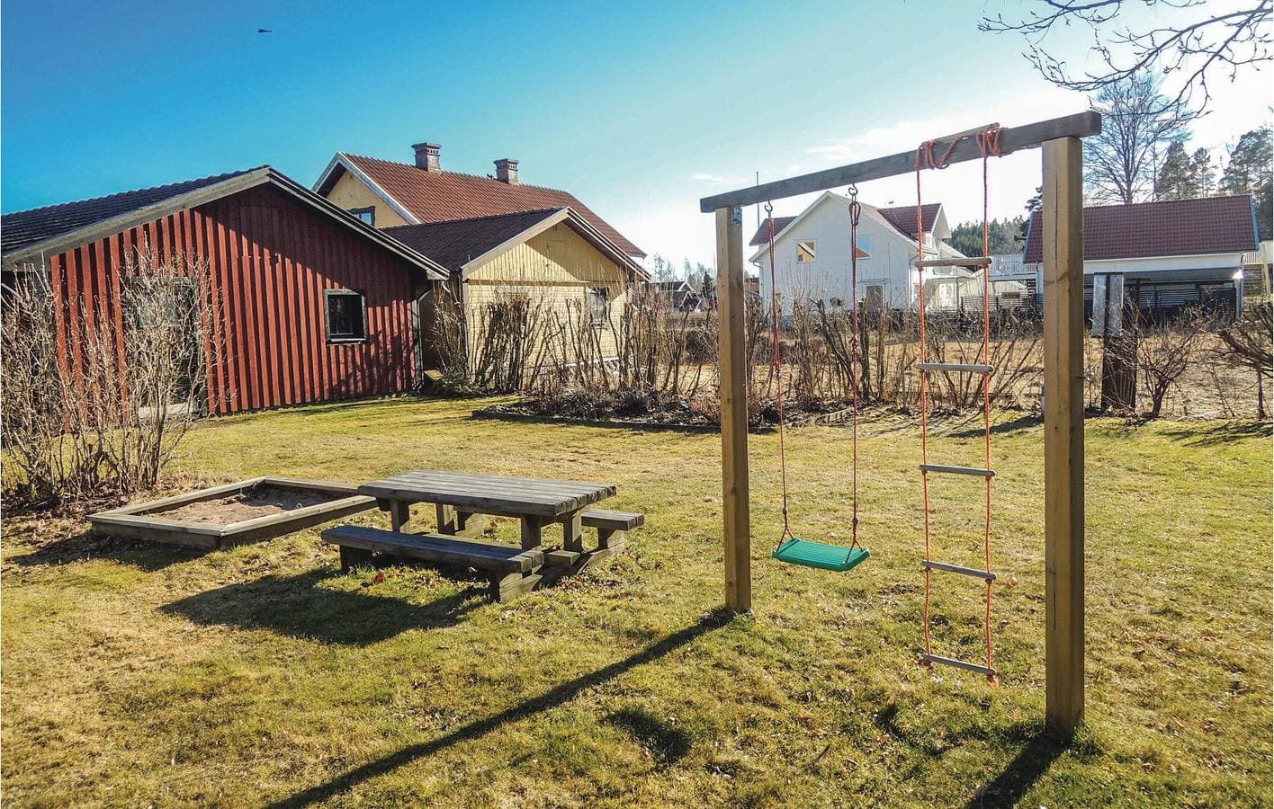 Foto 4 von 15: Ferienhaus für 6 Personen mit Terrasse
