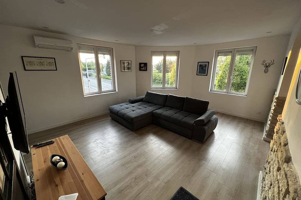 Foto 6 von 8: L'aurélia, Spacieux Duplex Climatisé