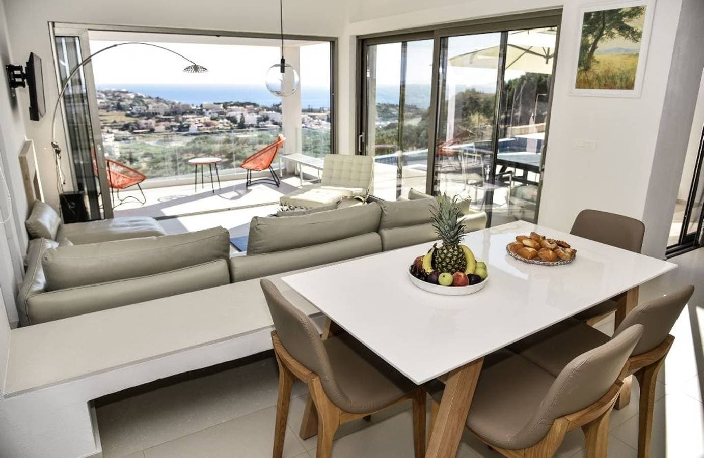 Foto 10 von 18: Elite Crete Villa | Villa Kallia | 3 Bedroom | Sea View | Private Pool | Aghia Pelagia