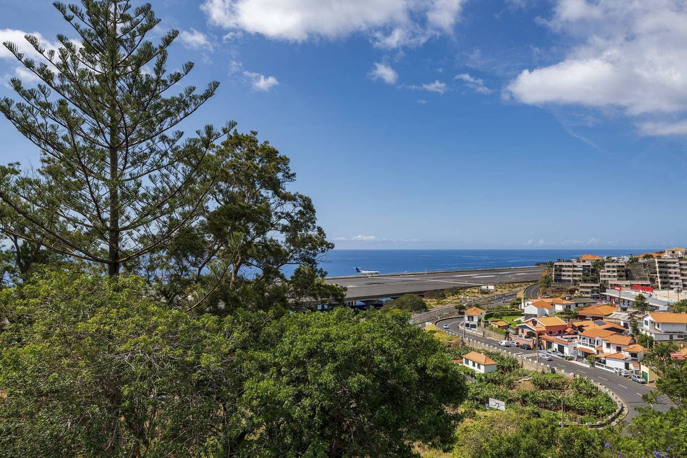 Foto 3 von 40: Ferien-Doppelhaushälfte auf Madeira - Matur I