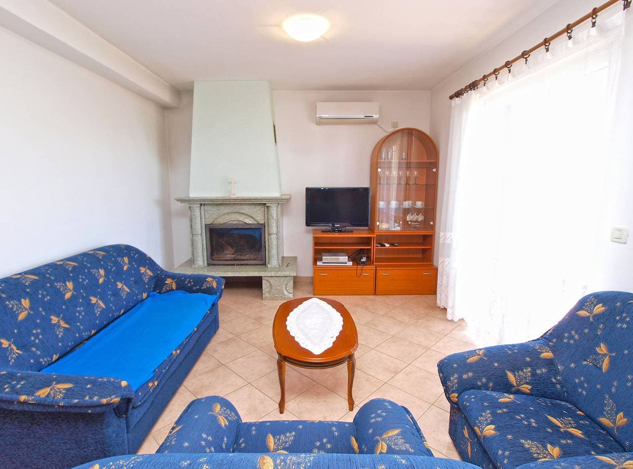 Foto 13 von 27: Ferienwohnung für 4 Personen mit Terrasse
