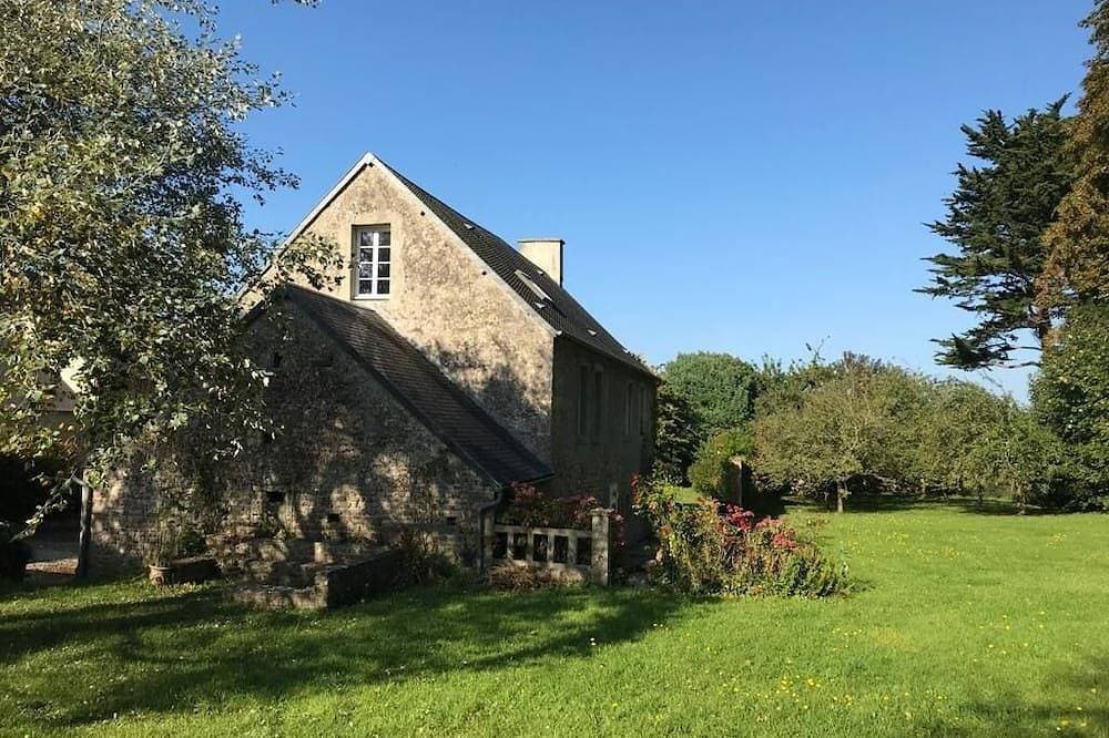 Large family home - Omaha Beach 1