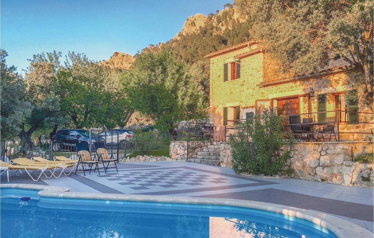 Beautiful Home In Estellencs 1