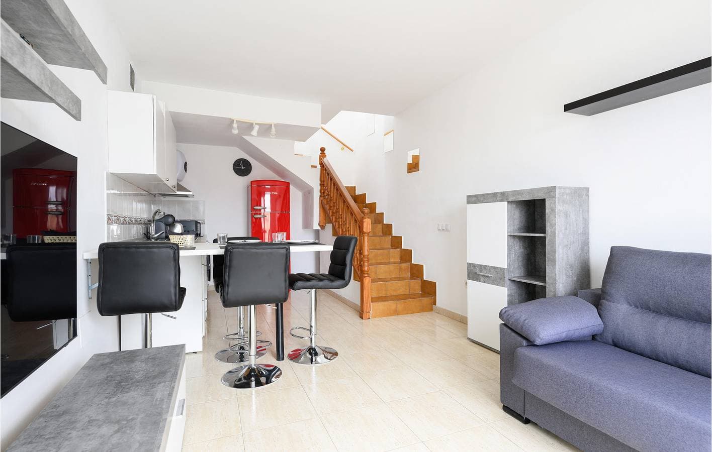 Foto 4 von 15: Apartment mit Meerblick, Pool und Terrasse