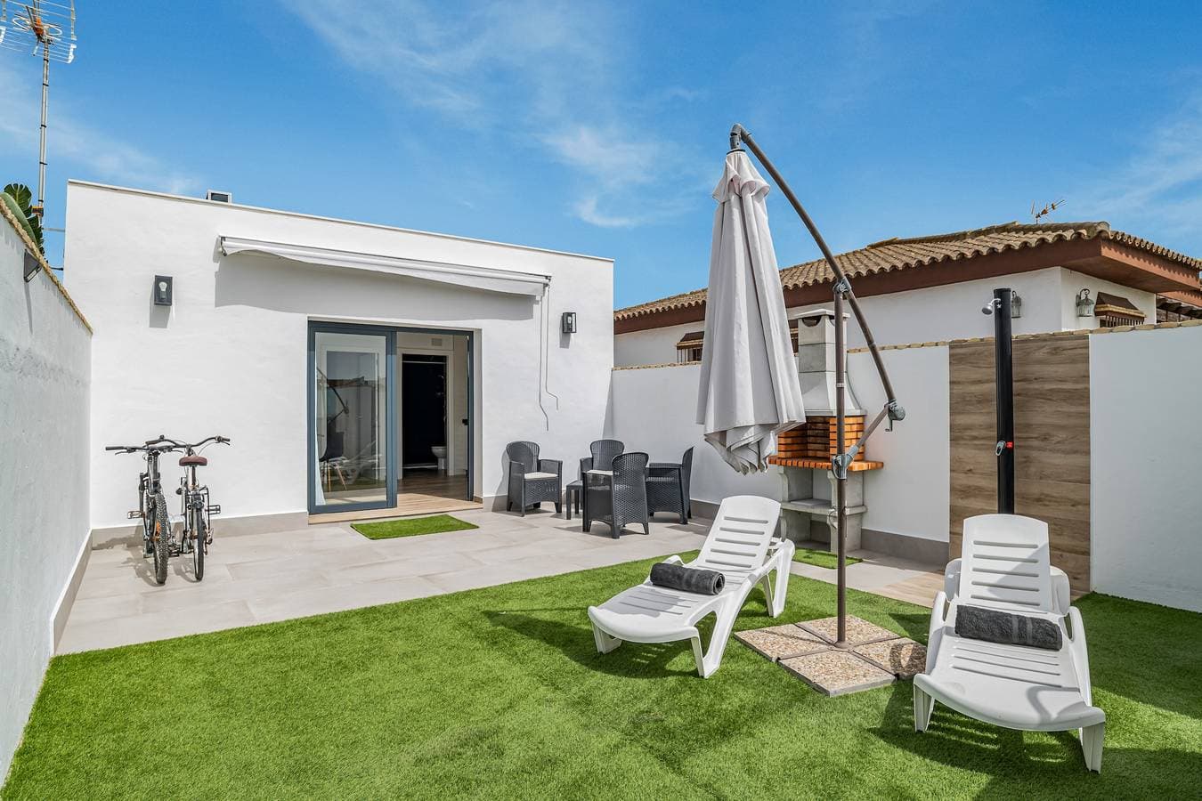 Foto 2 von 25: Ferienwohnung 'Casa Sofia' mit privatem Pool, WLAN und Klimaanlage