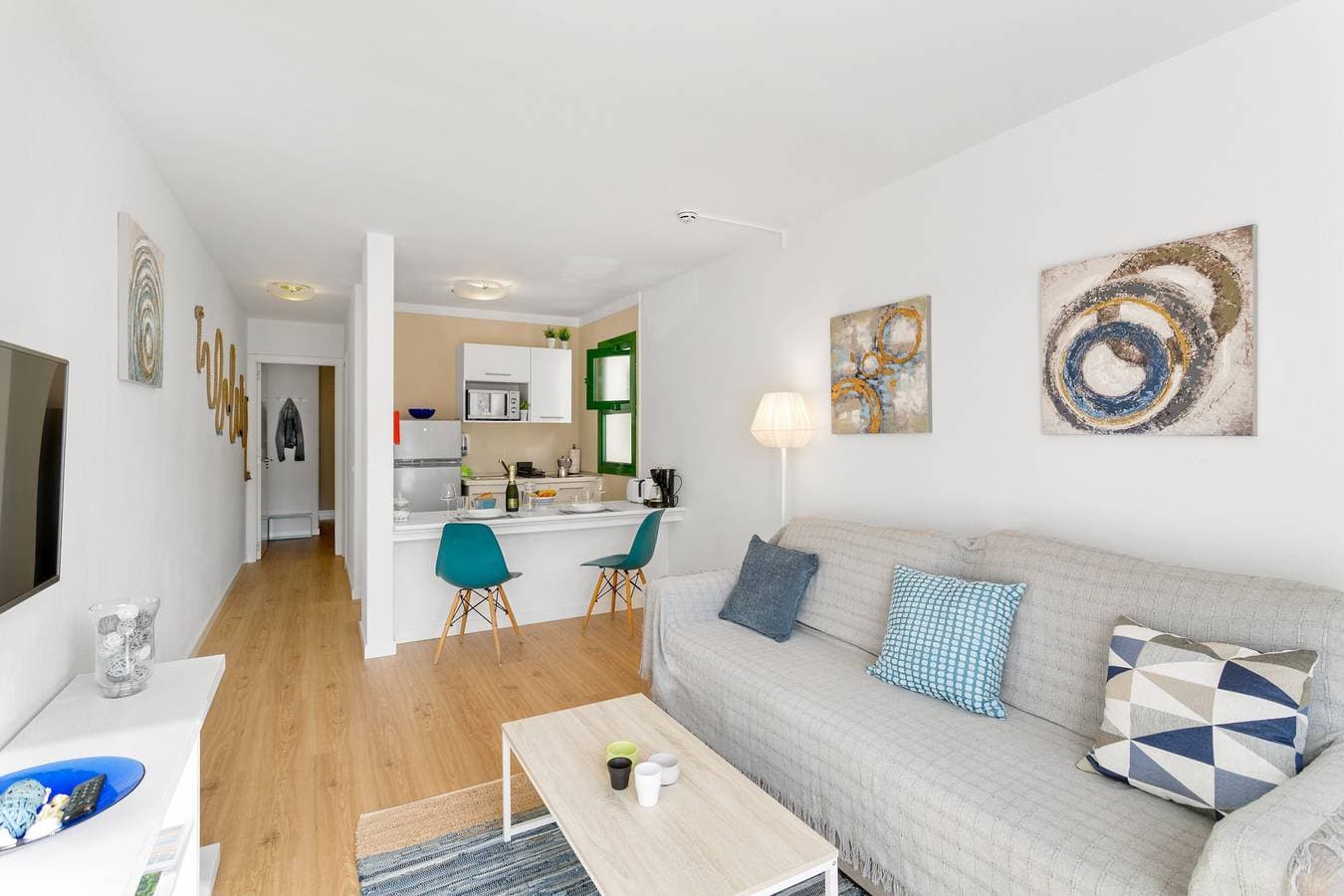 Foto 5 von 25: Ferienwohnung 'Casita Blanca' mit Meerblick, Gemeinschaftspool und WLAN