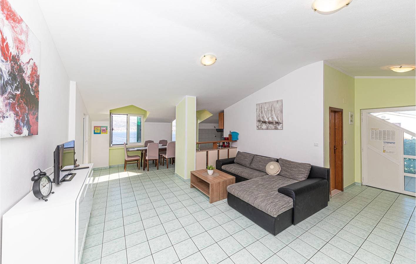 Foto 4 von 23: Apartment mit Meerblick, Pool und Terrasse, 700 m vom Strand entfernt