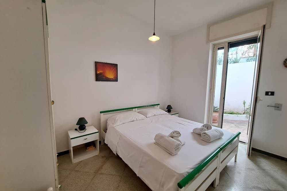 Foto 4 von 27: Vittorio House 100m From the Sand