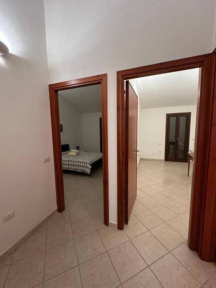 Foto 12 von 23: Two-Bedroom Apartment