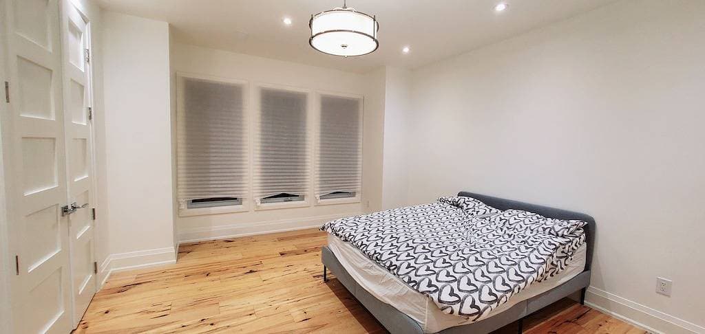 Foto 10 von 12: Comfortable Room in Toronto next to Yorkdale shopping mall