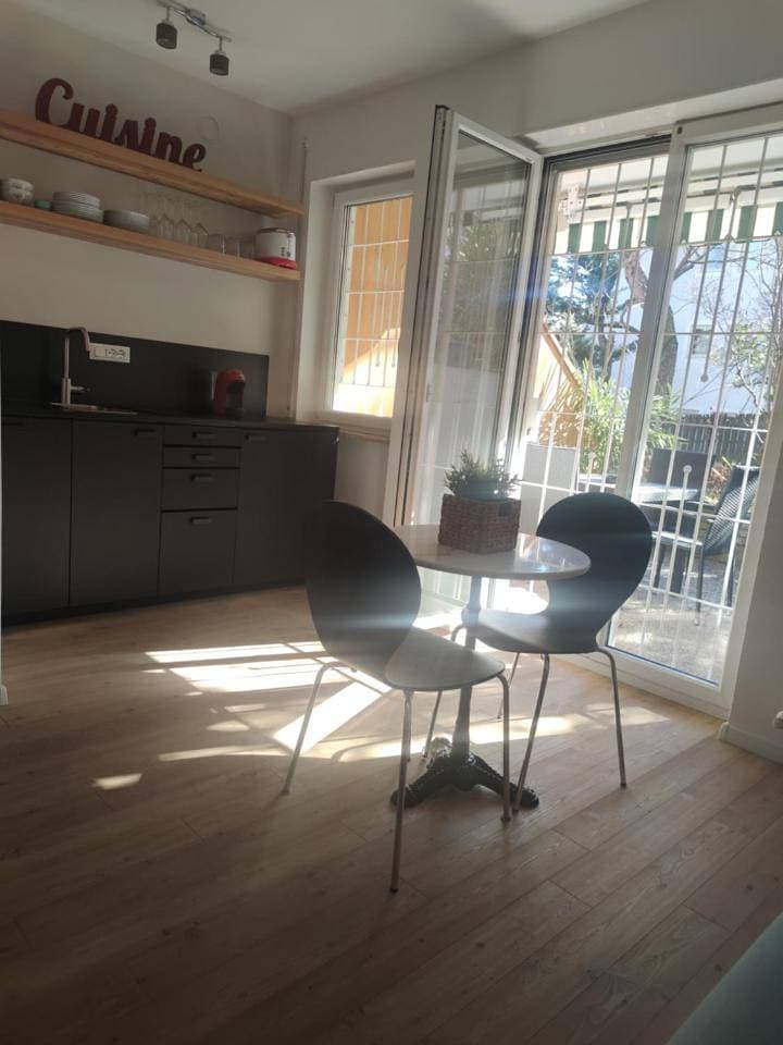 Foto 9 von 19: Studio with Terrace