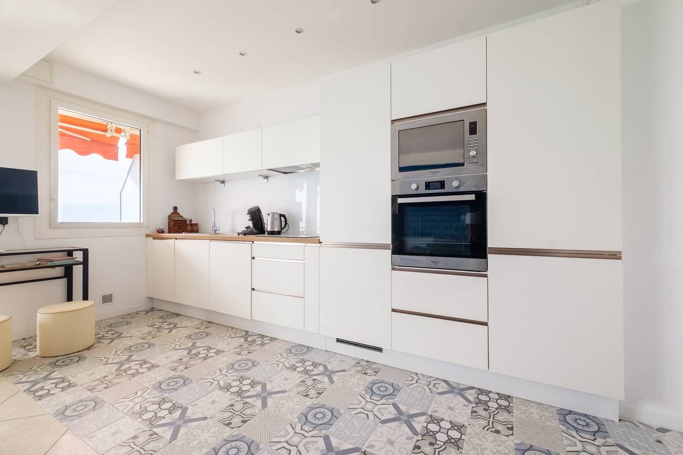 Foto 9 von 23: Appartement Angelina mit Meerblick, privater Terrasse und WLAN