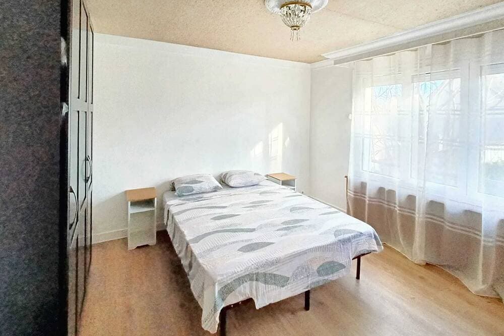 Foto 6 von 14: Homerez - Haus in Bondy – 10 Pers