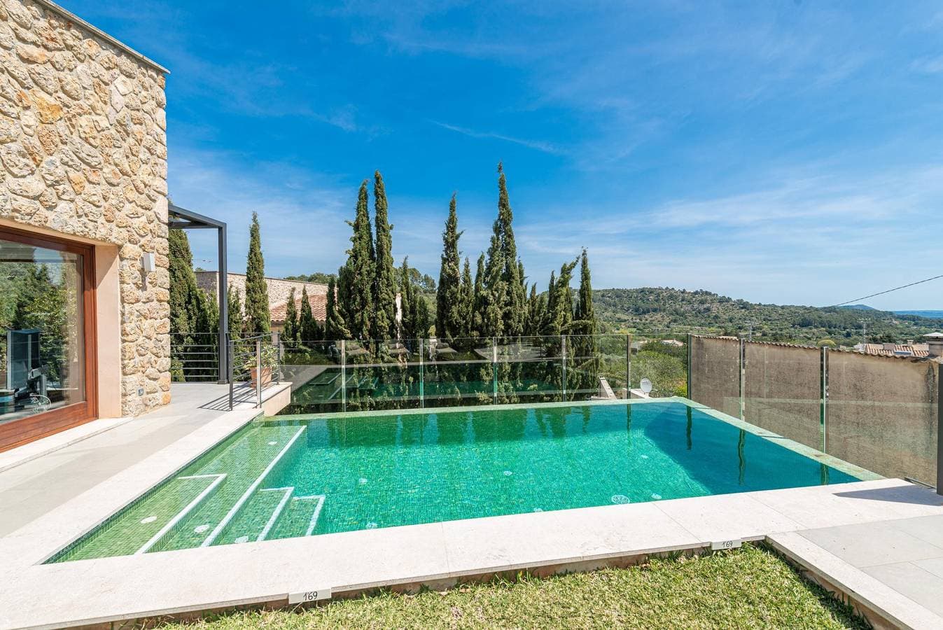 Foto 3 von 39: Can Vicens (Mancor) - Modernes Haus mit privatem Pool und herrlicher Aussicht - W-Lan gratis.