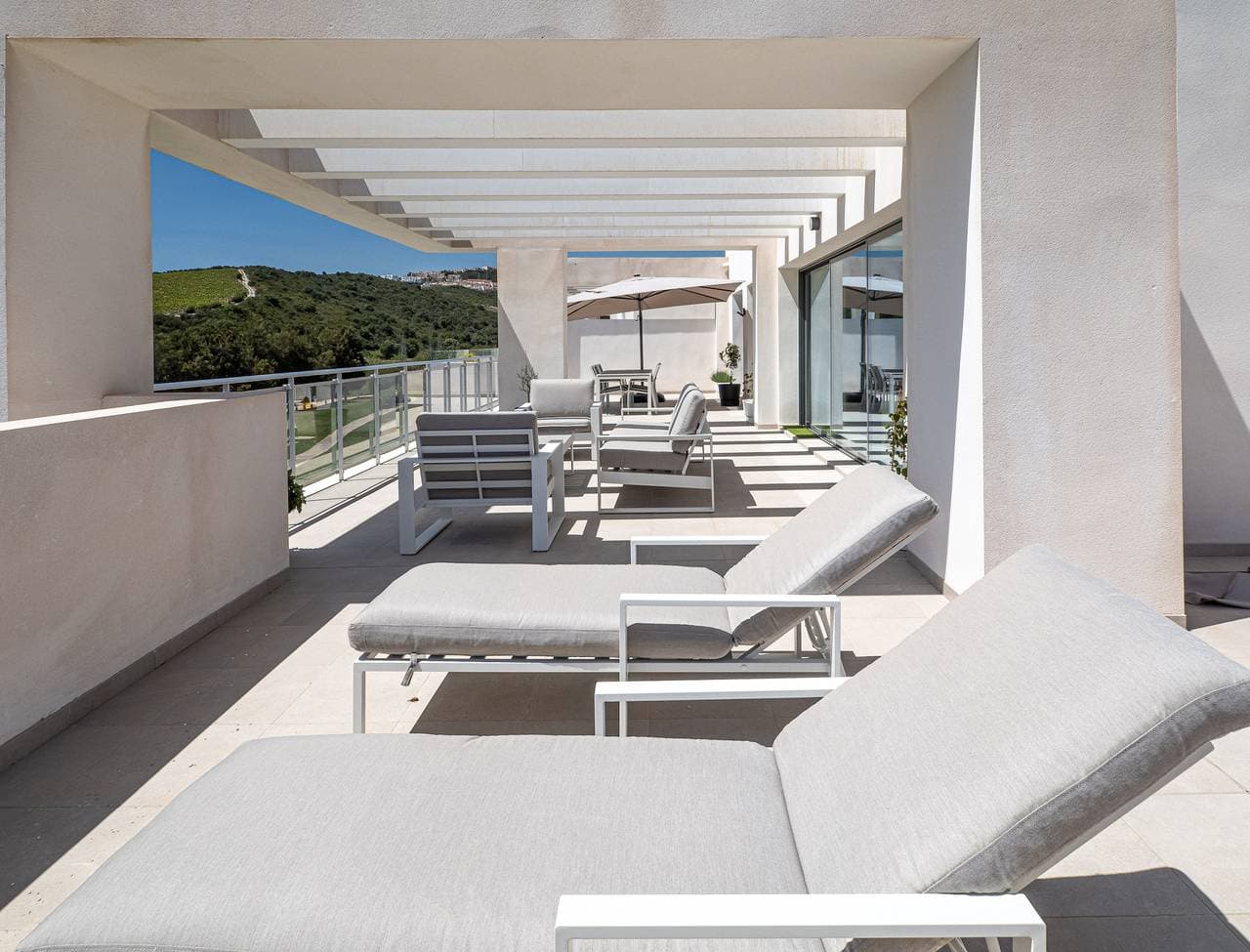 Foto 8 von 26: Casares Green Penthouse 2365 Golf & Luxury