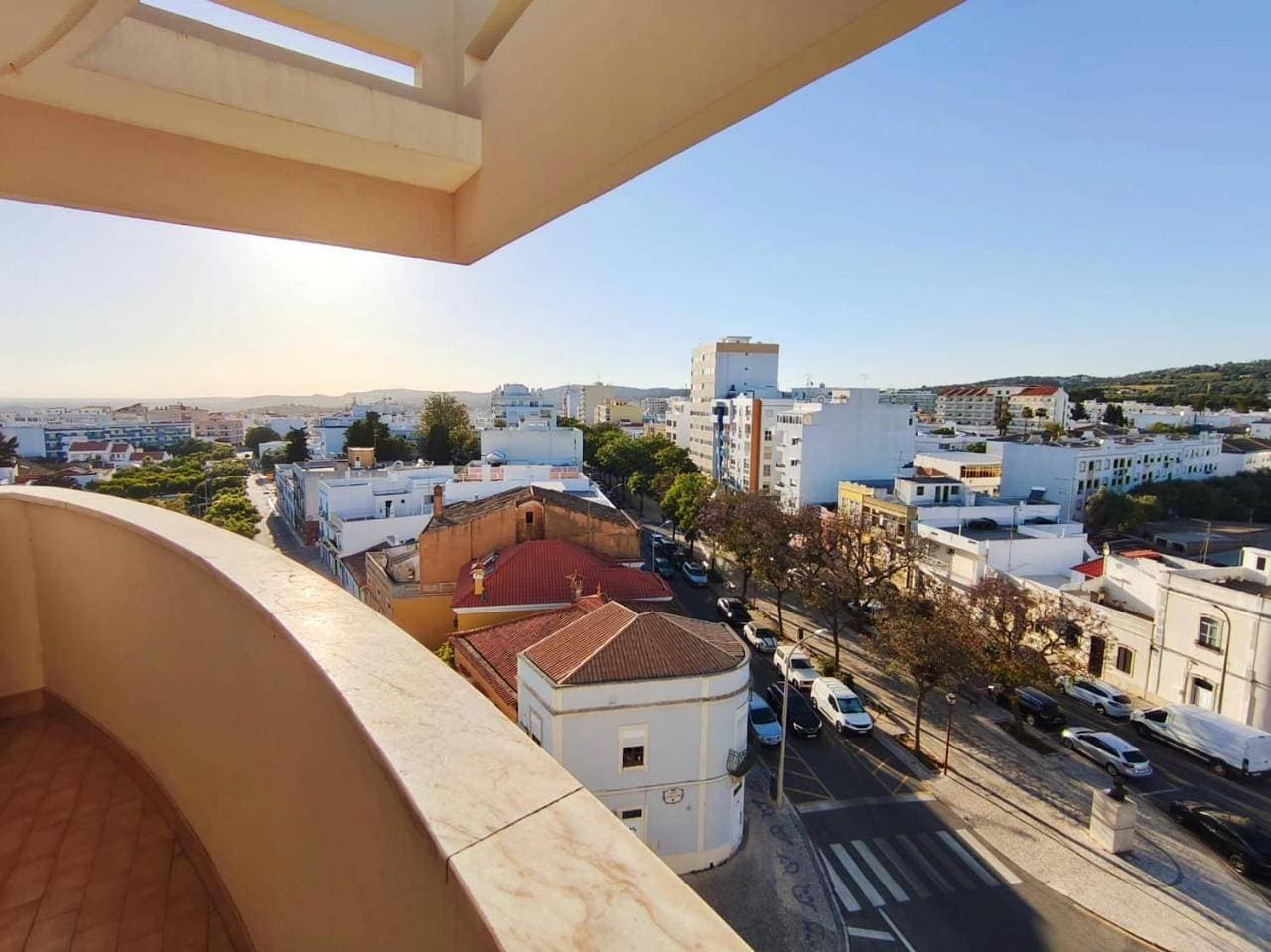 Foto 8 von 18: Two-Bedroom Apartment with Terrace and Sea View