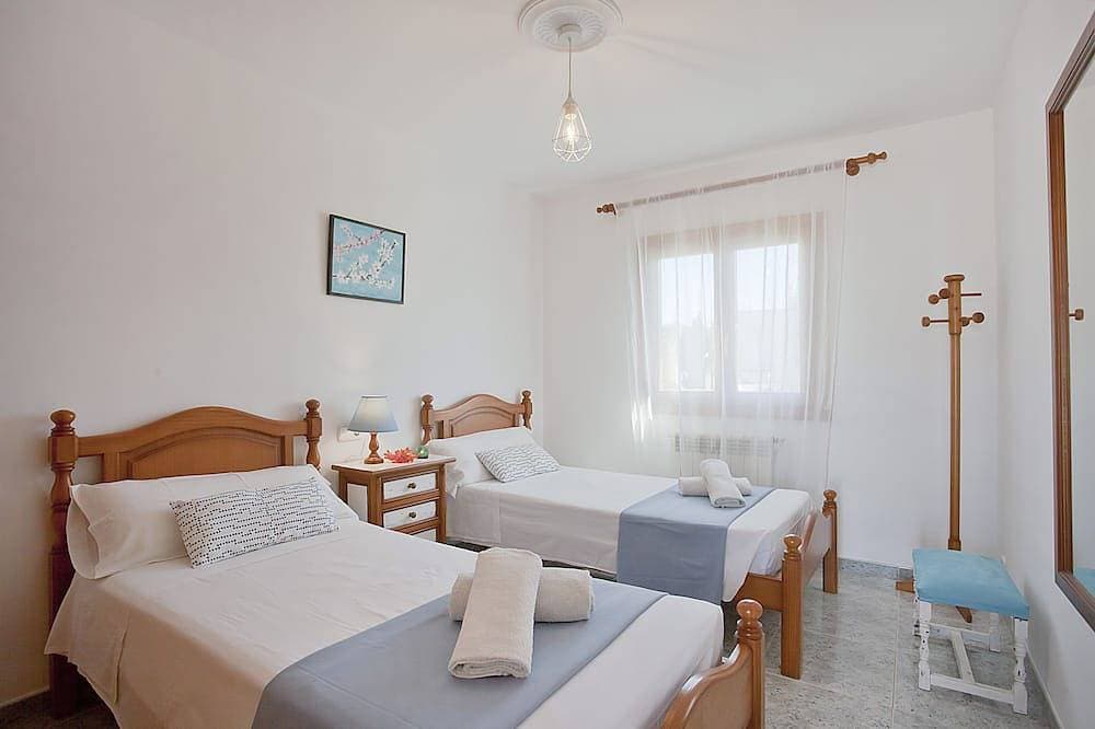 Foto 6 von 28: Haus 300 Meter vom Strand entfernt, mit privatem Pool und WiFi.