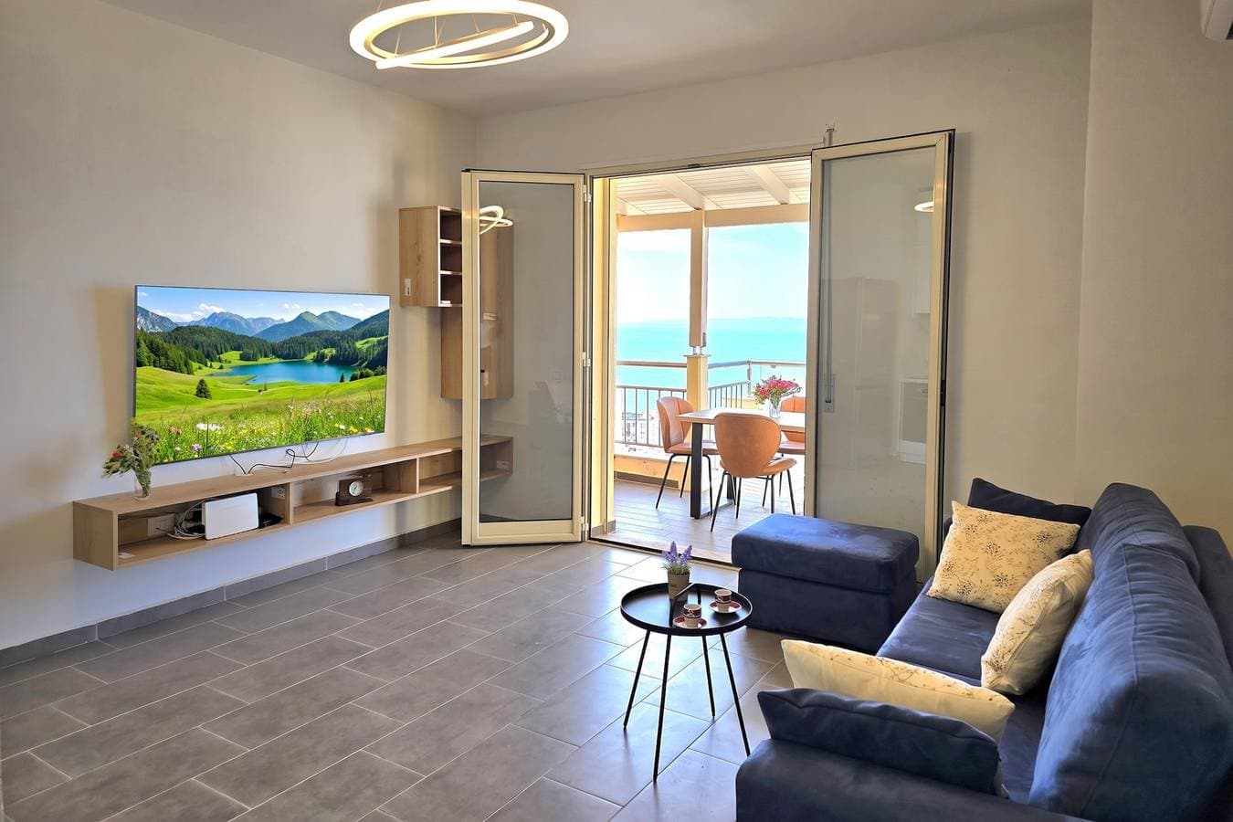 Foto 2 von 26: Hill Apartment with Sea View in Durres