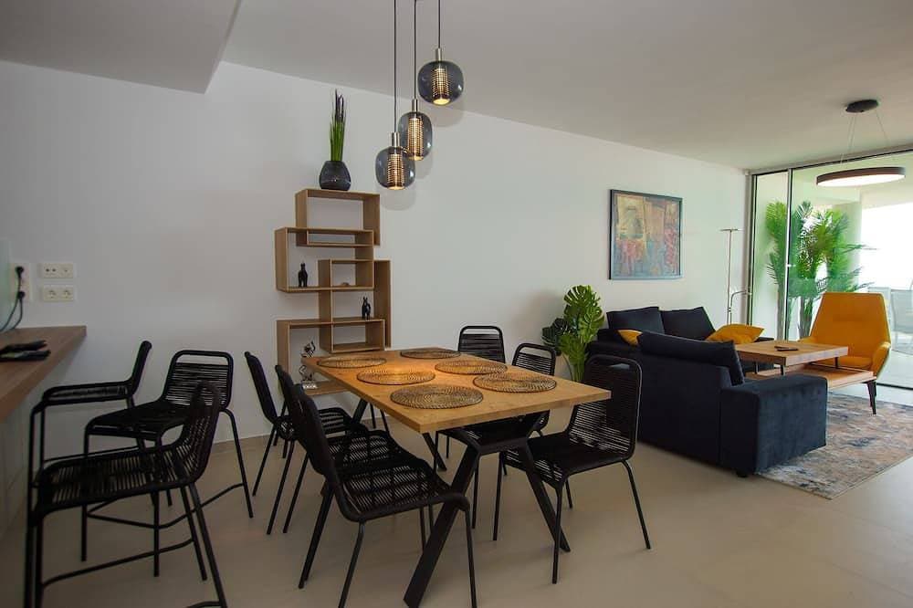 Foto 12 von 30: Stupa Hills 2bed with sea view , spa , indoor pool