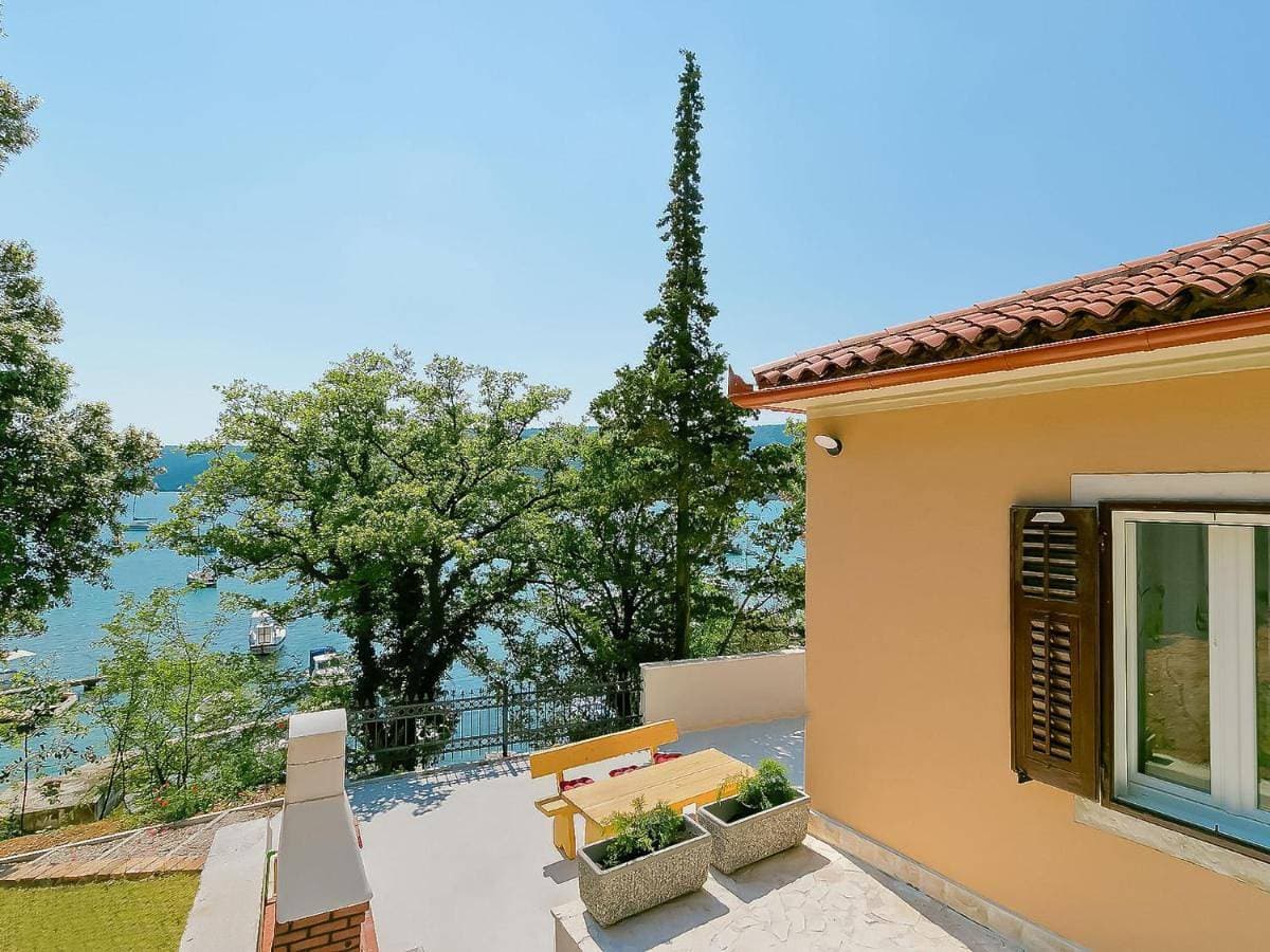 Holiday Home More by Interhome 1