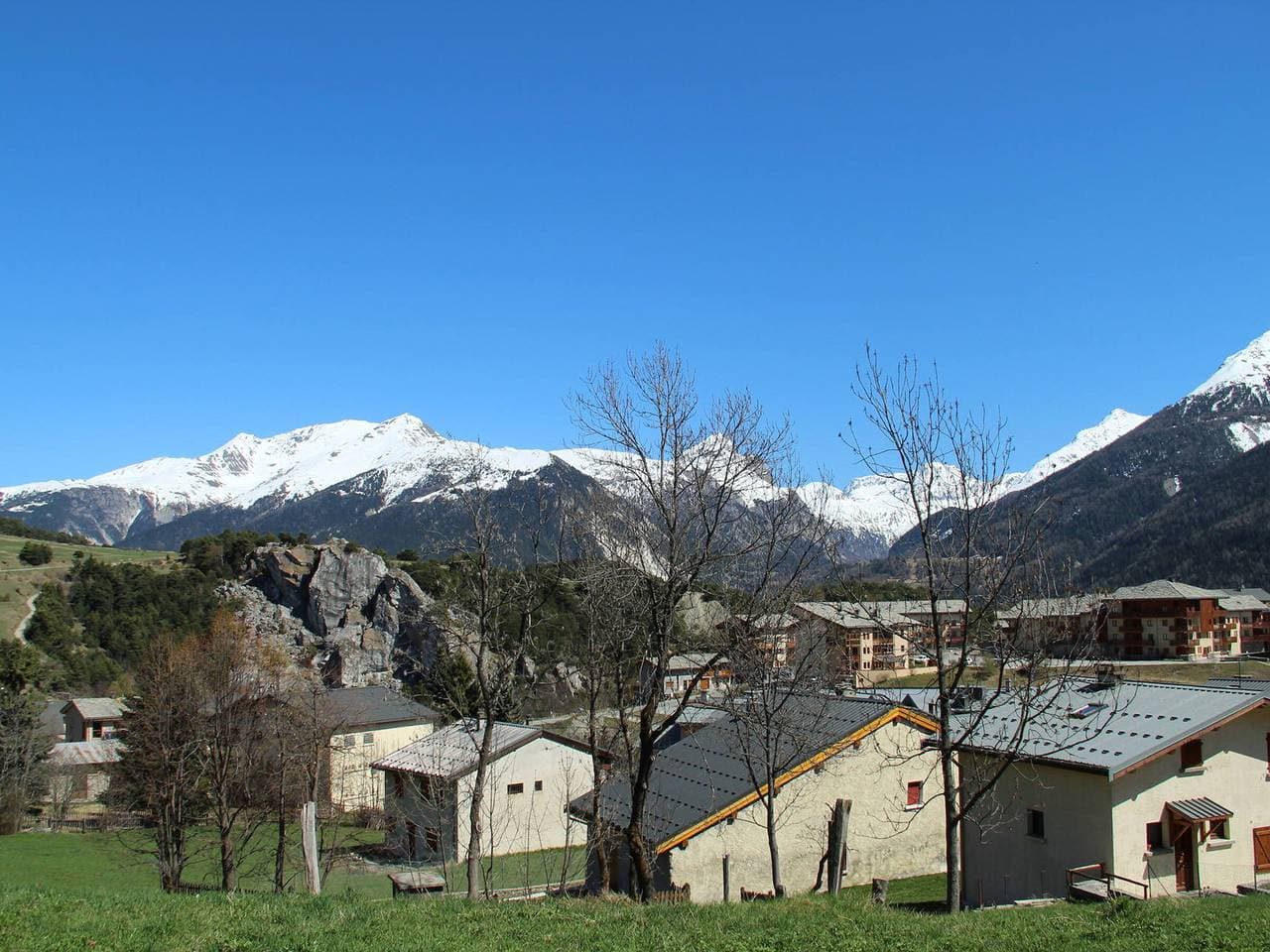 Foto 7 von 16: Modernes Duplex für 6 mit schönem Bergblick und WIFI