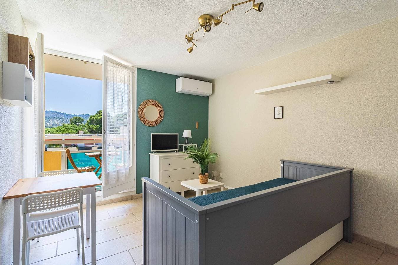 Foto 2 von 15: Ferienwohnung für 2 Personen mit Balkon