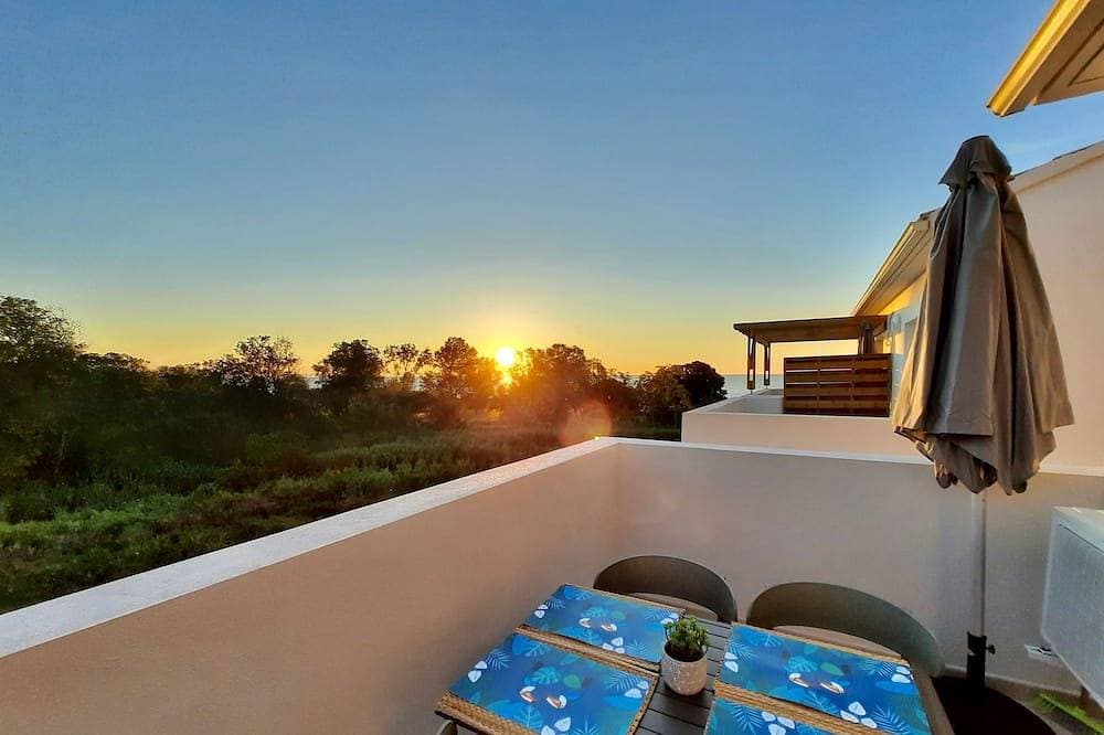 T2 neuf-Vue Mer-Climatise-WIFI-Piscine- 4 personnes-Classé 3*** 1