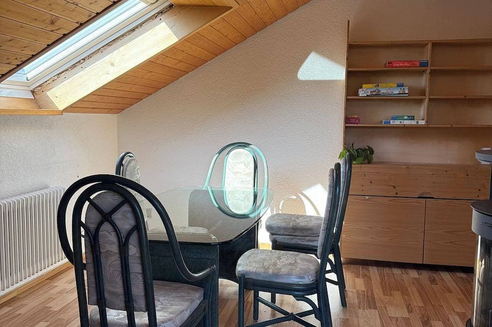 Foto 5 von 10: Schöne Gartenwohnung mit Blick auf die Hegauer Landschaft.