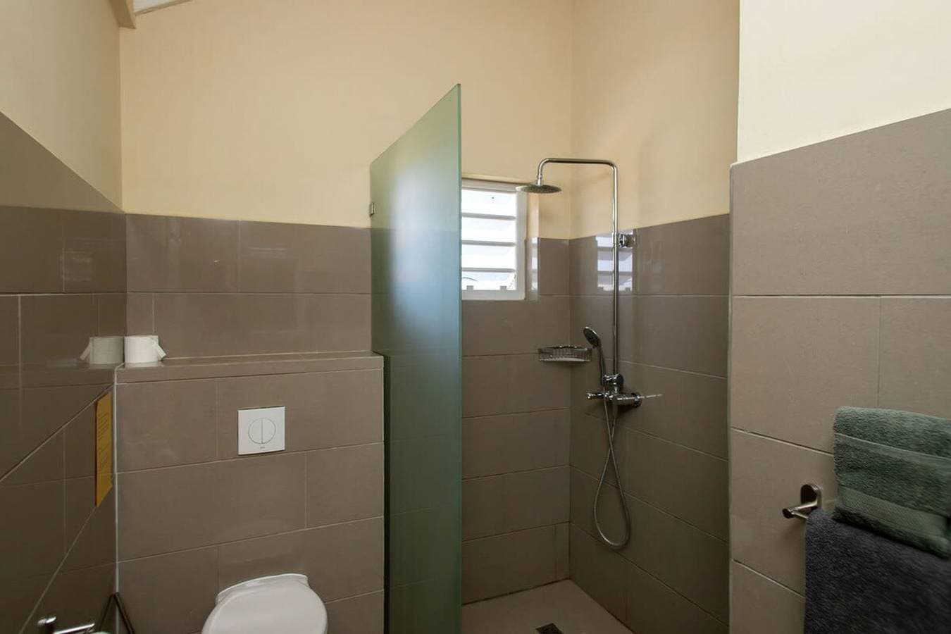 Foto 10 von 21: Ferienwohnung für 4 Personen mit Terrasse