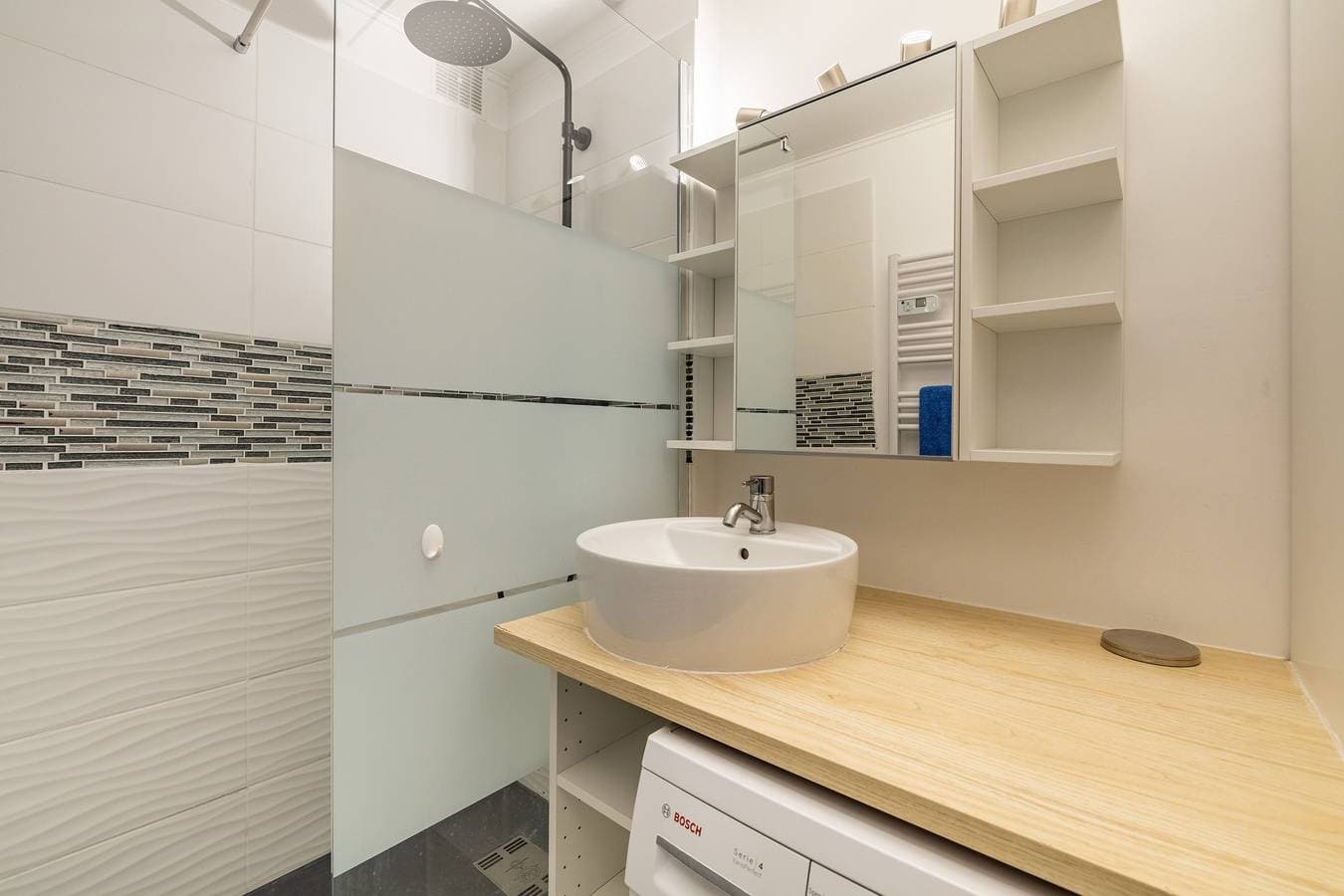Foto 7 von 19: Ferienhaus für 6 Personen mit Terrasse