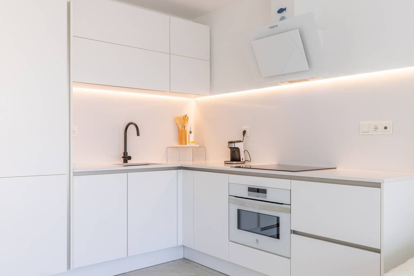 Foto 9 von 25: Ferienwohnung 'Albir Playa' mit Meerblick, WLAN und Klimaanlage