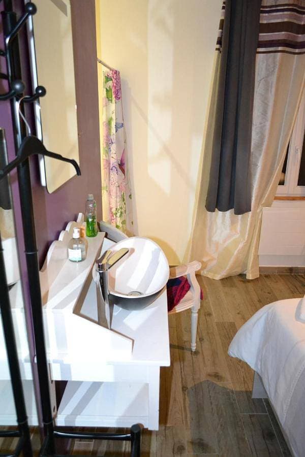 Foto 5 von 8: Budget Double Room