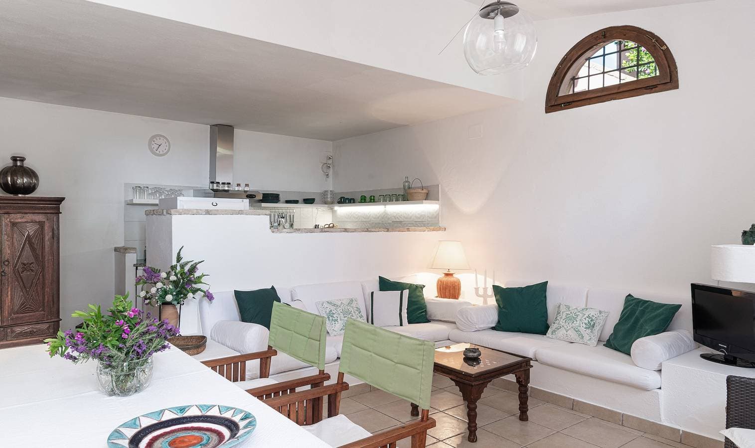 Foto 12 von 27: Villa Fiori 4 Is Molas – Exklusive Villa mit privatem Pool und Meerblick auf Sardinien