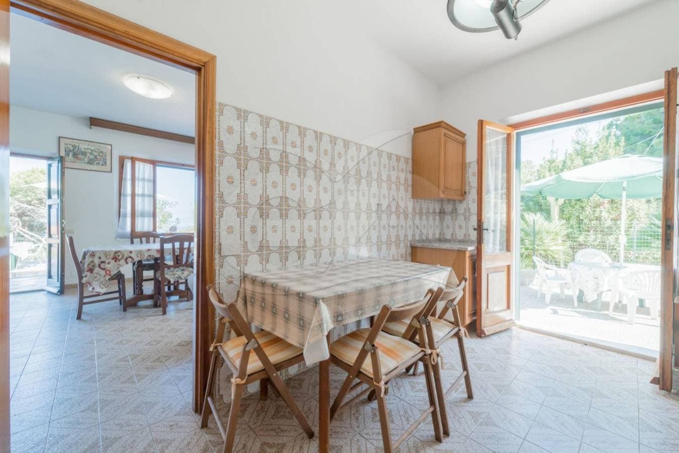 Foto 8 von 28: Villa für 7 Personen mit Terrasse