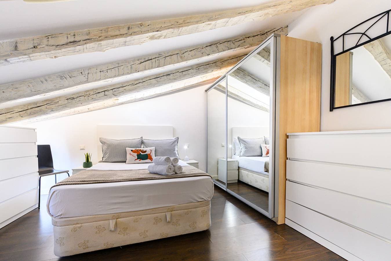 Foto 4 von 35: M Ático de 1 dormitorio en Moncloa